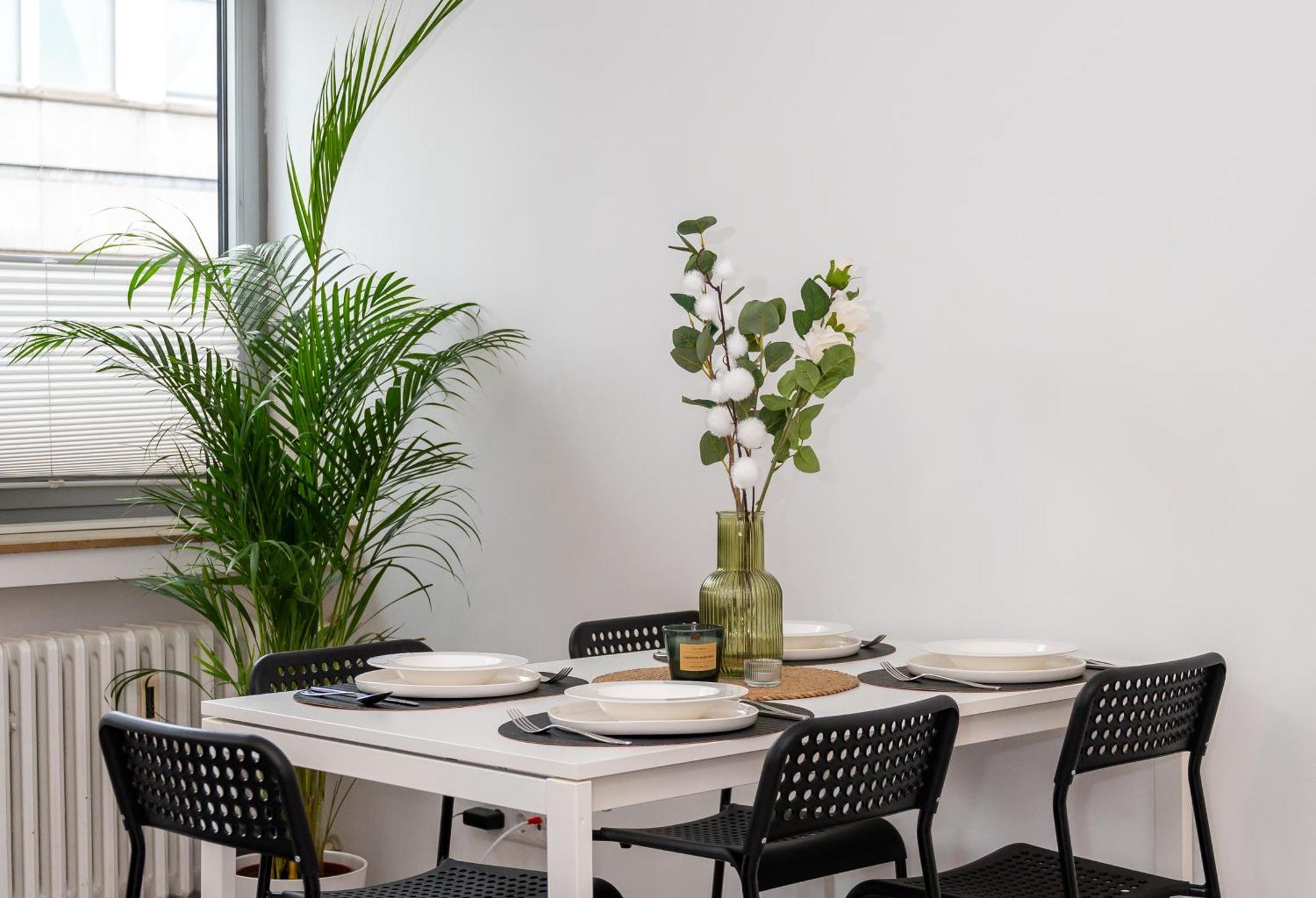 Stilvolles Apartment Im Essener Stadtkern ภายนอก รูปภาพ